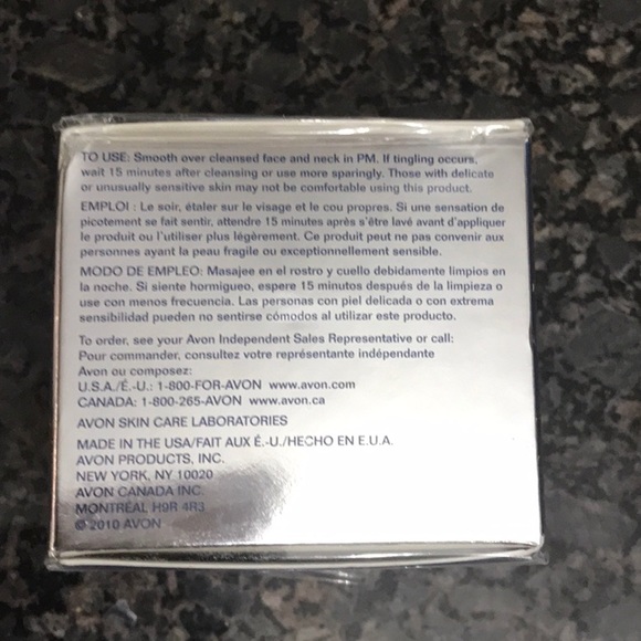 NEW Avon Rejuvenate Sapphire Emulsion night 50g - Picture 3 of 4